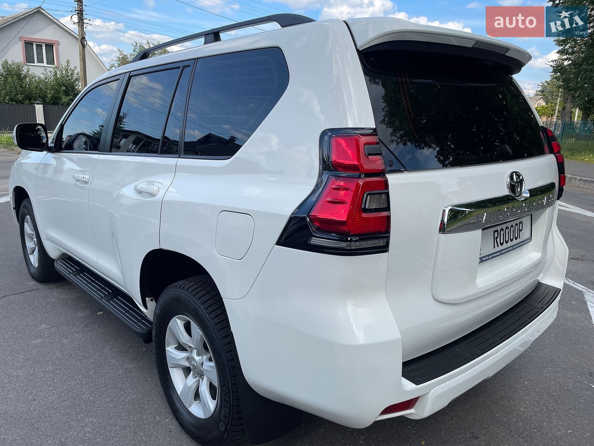Toyota Land Cruiser Prado 2021 VIN JTEBX3FJ10K336472 фото оголошення 6 з 60