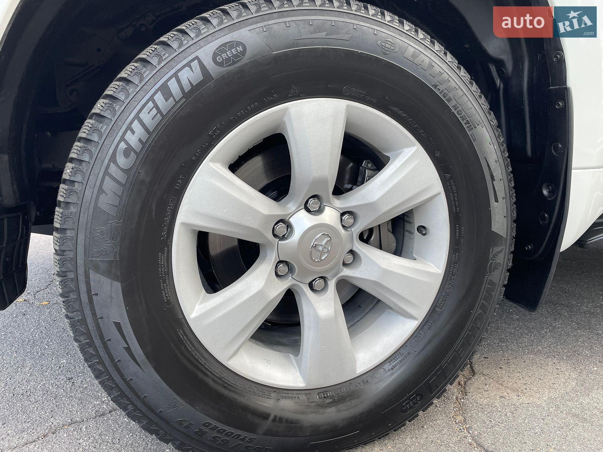 Toyota Land Cruiser Prado 2021 VIN JTEBX3FJ10K336472 фото оголошення 28 з 60