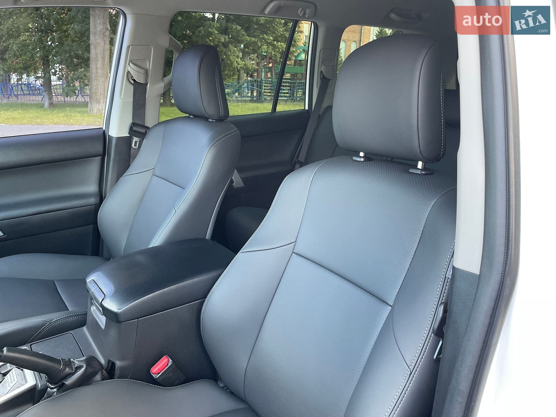 Toyota Land Cruiser Prado 2021 VIN JTEBX3FJ10K336472 фото оголошення 33 з 60