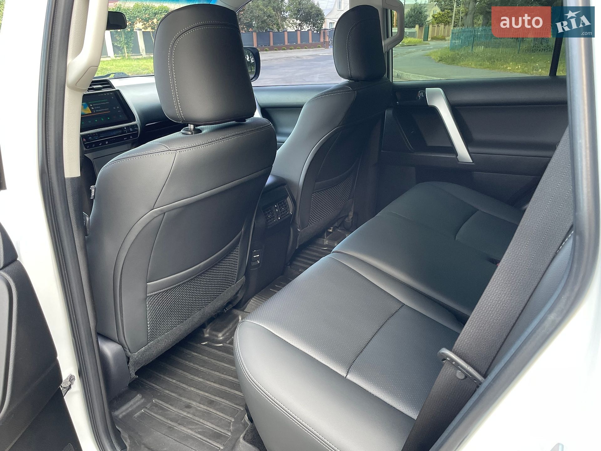 Toyota Land Cruiser Prado 2021 VIN JTEBX3FJ10K336472 фото оголошення 37 з 60