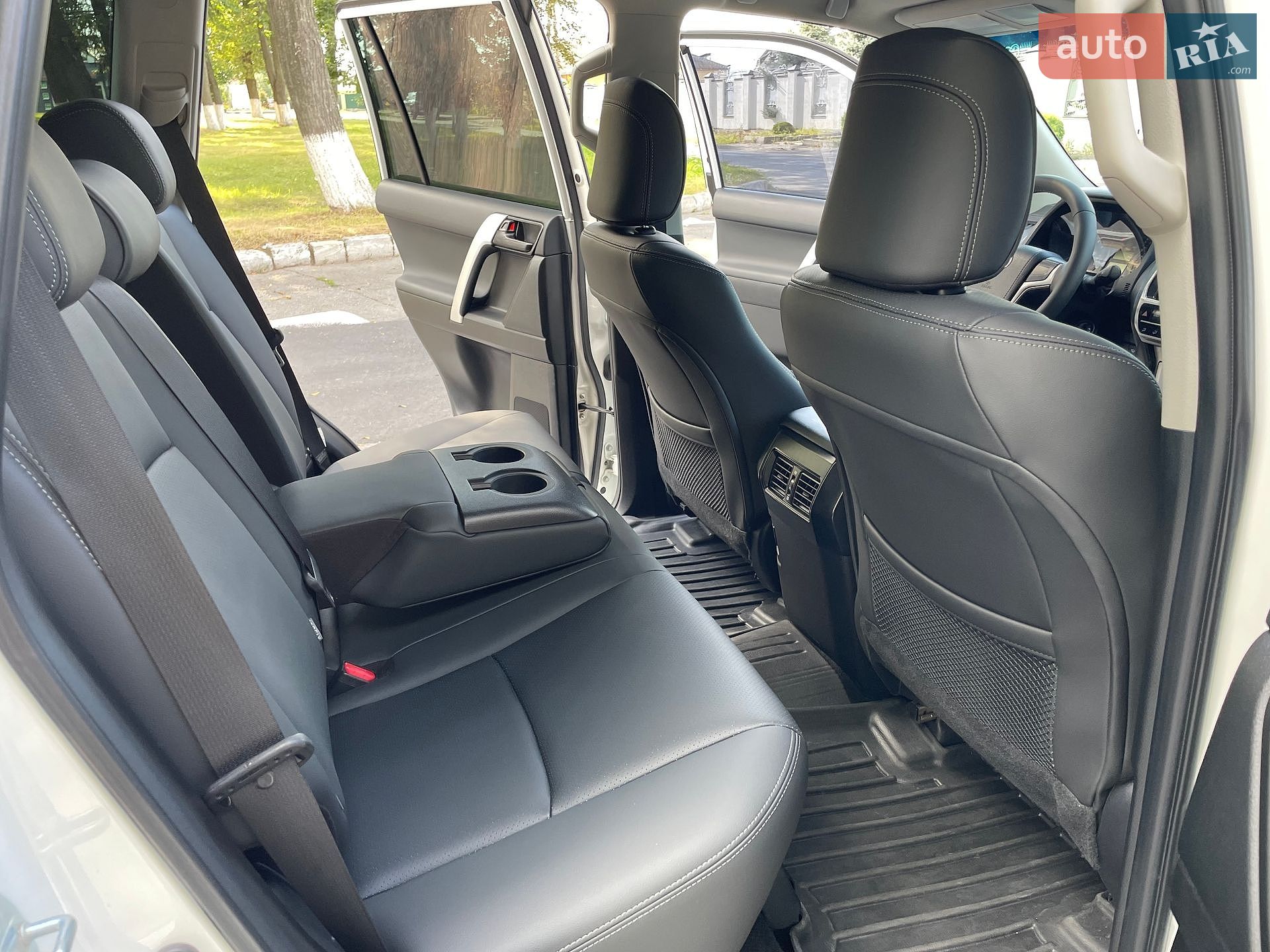 Toyota Land Cruiser Prado 2021 VIN JTEBX3FJ10K336472 фото оголошення 44 з 60