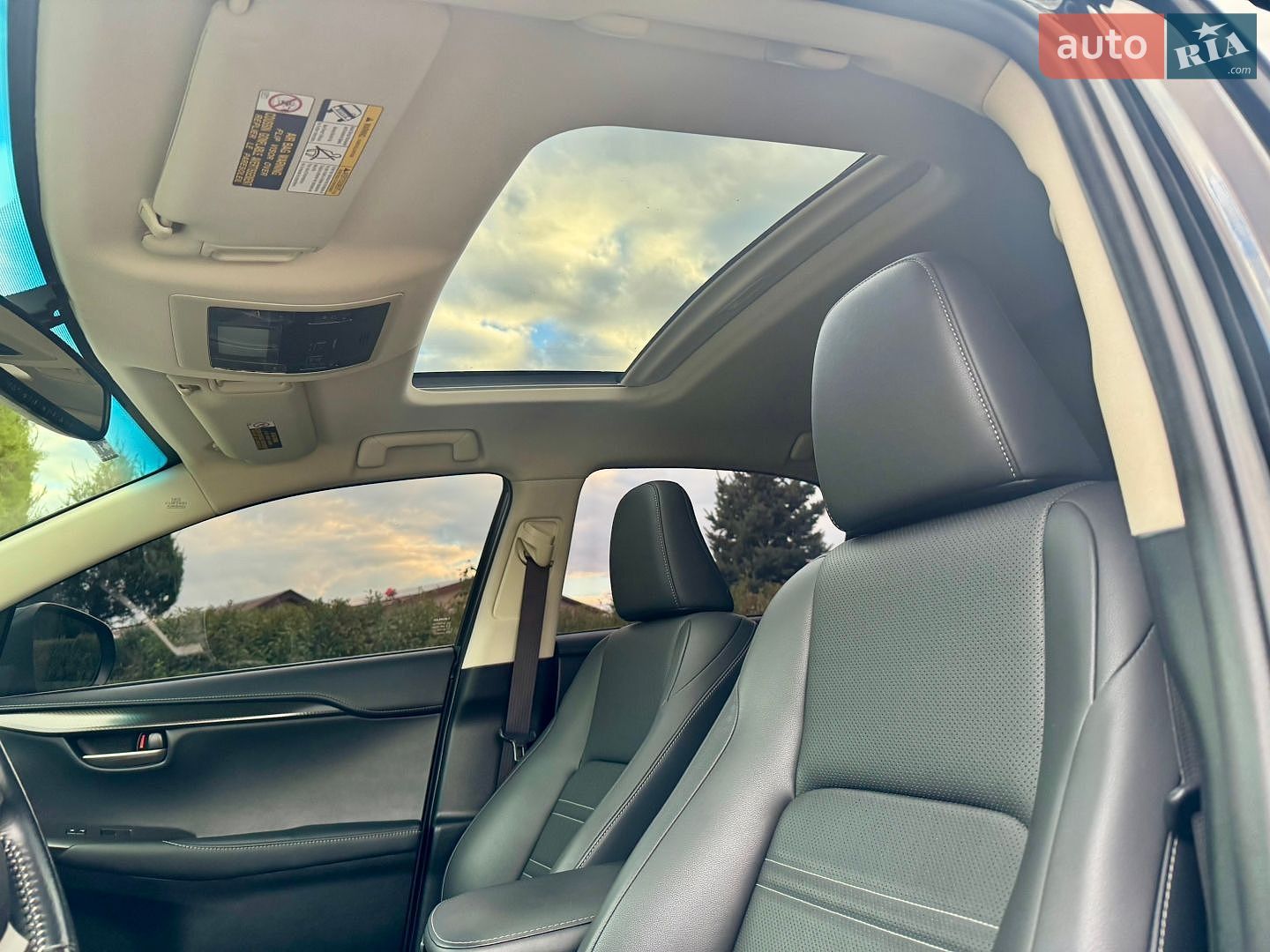 Lexus NX 2016 VIN JTJYARBZ1G2038526 фото оголошення 51 з 51