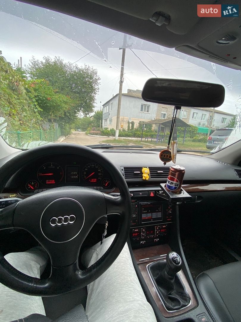 Audi A4 2002 VIN WAUZZZ8E52A264391 фото оголошення 3 з 8