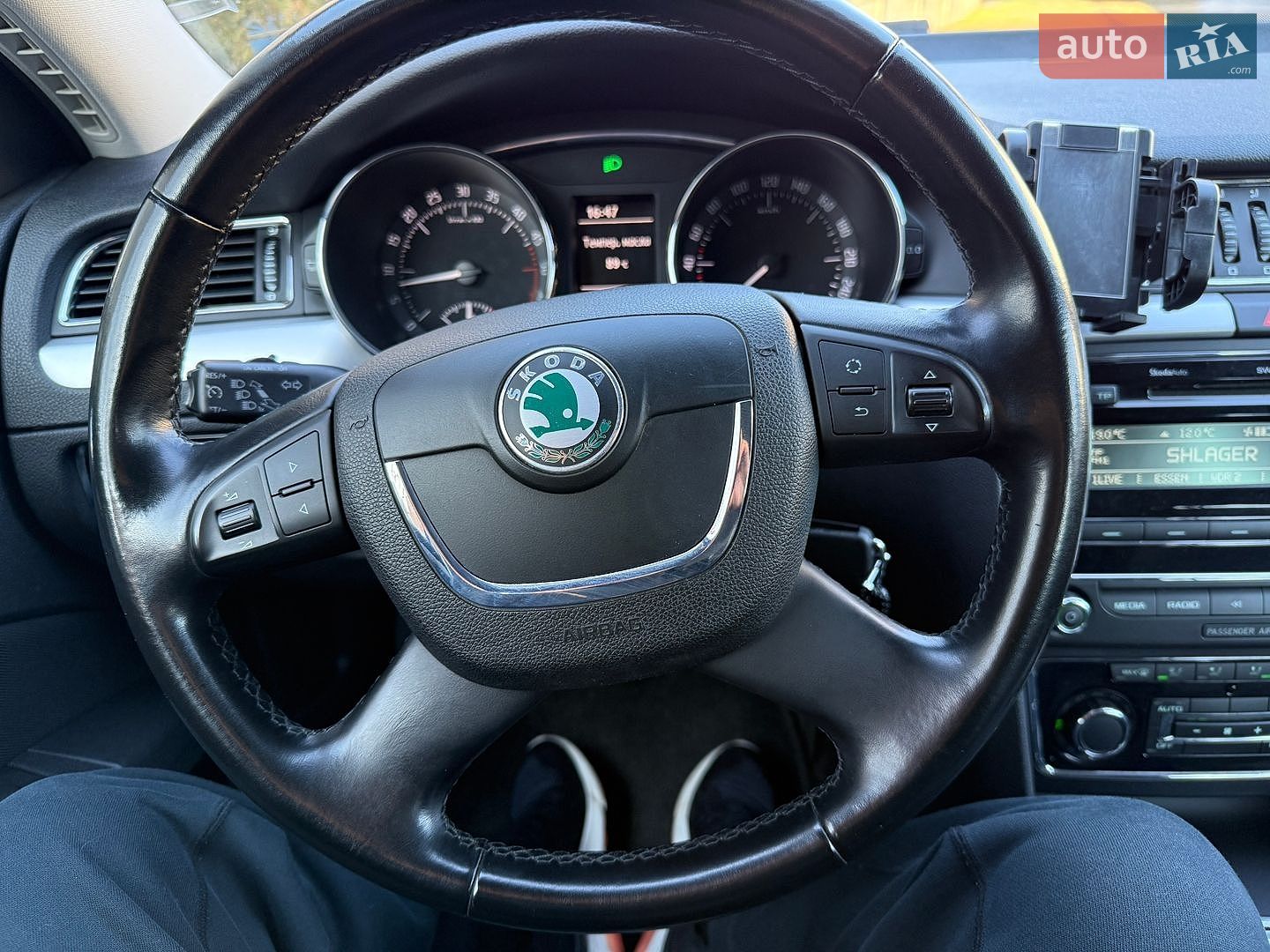 Skoda Superb 2010 VIN TMBJJ73T6B9028092 фото оголошення 11 з 23