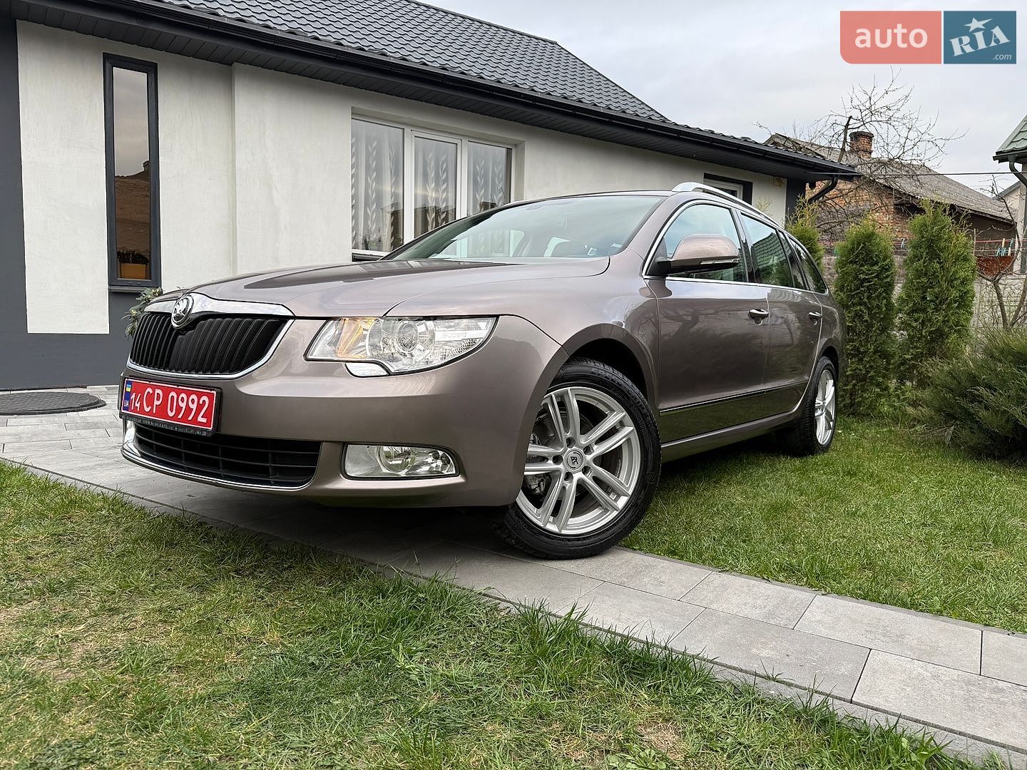 Skoda Superb 2010 VIN TMBJJ73T6B9028092 фото оголошення 14 з 23