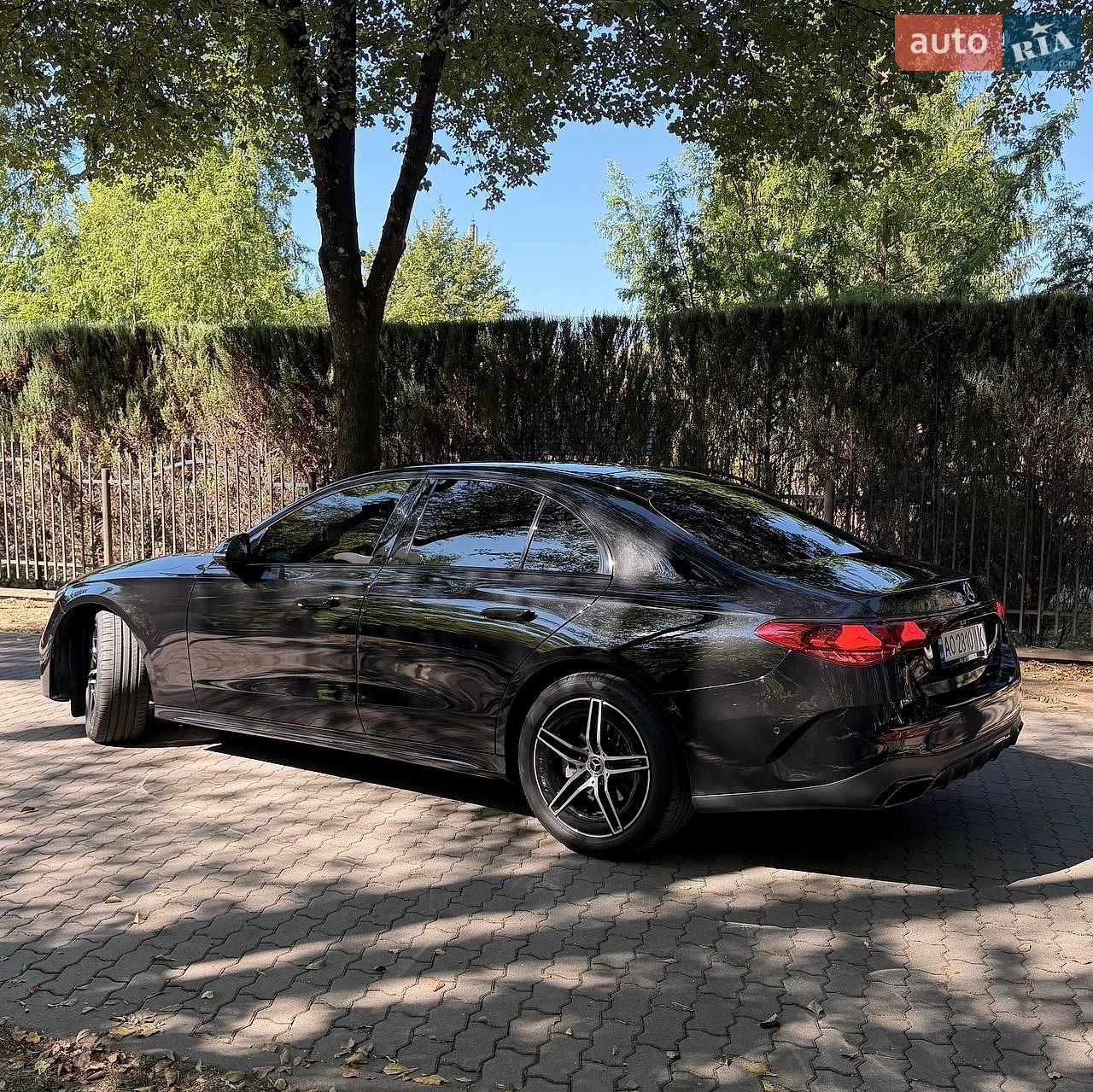 Mercedes-Benz E-Class 2023 VIN W1KLF0EB3RA016907 фото оголошення 4 з 40