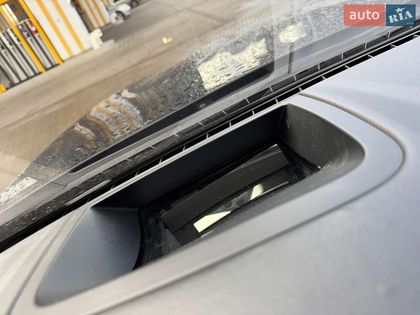 BMW 5 Series 2011 VIN WBAMX11090C974203 фото оголошення 10 з 13