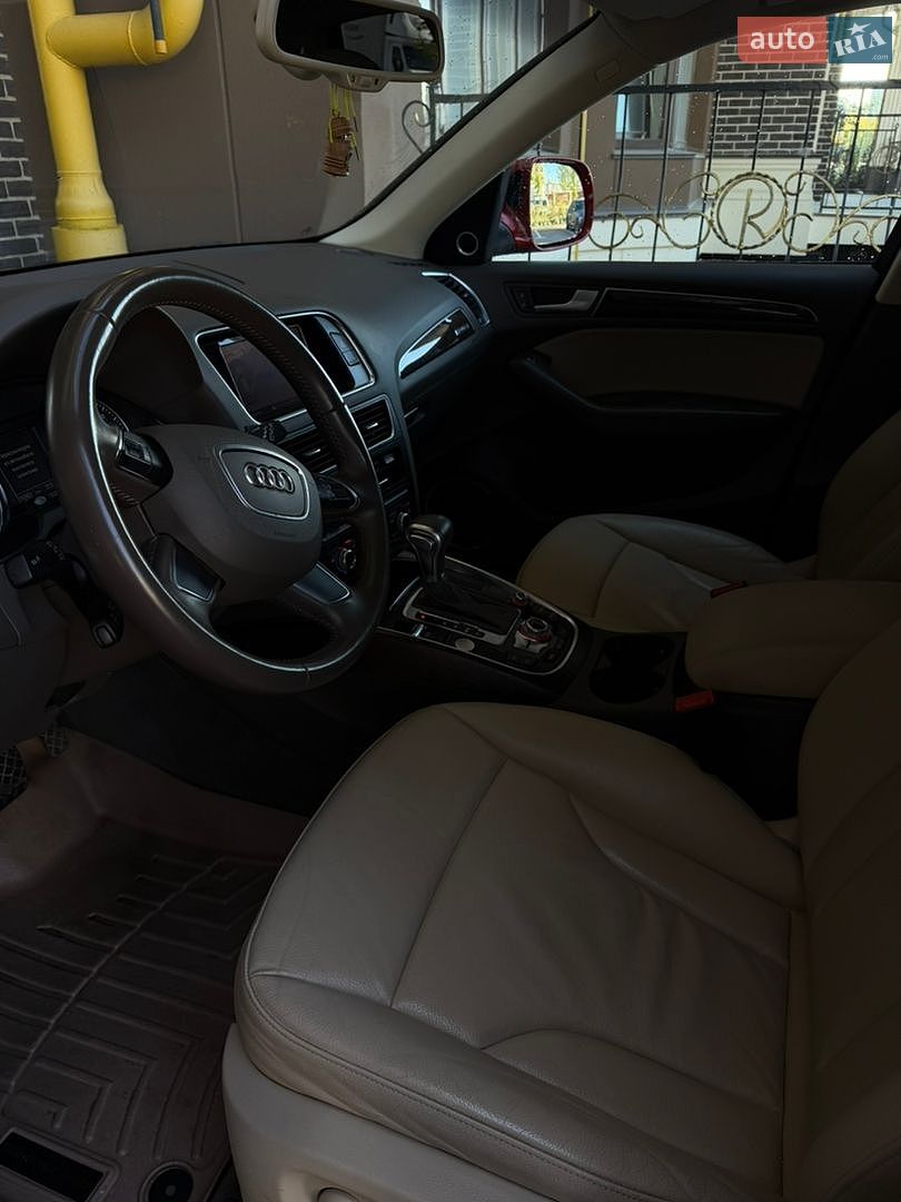 AUDI Q5 2014 VIN WA1LFAFP0FA020218 фото оголошення 11 з 17