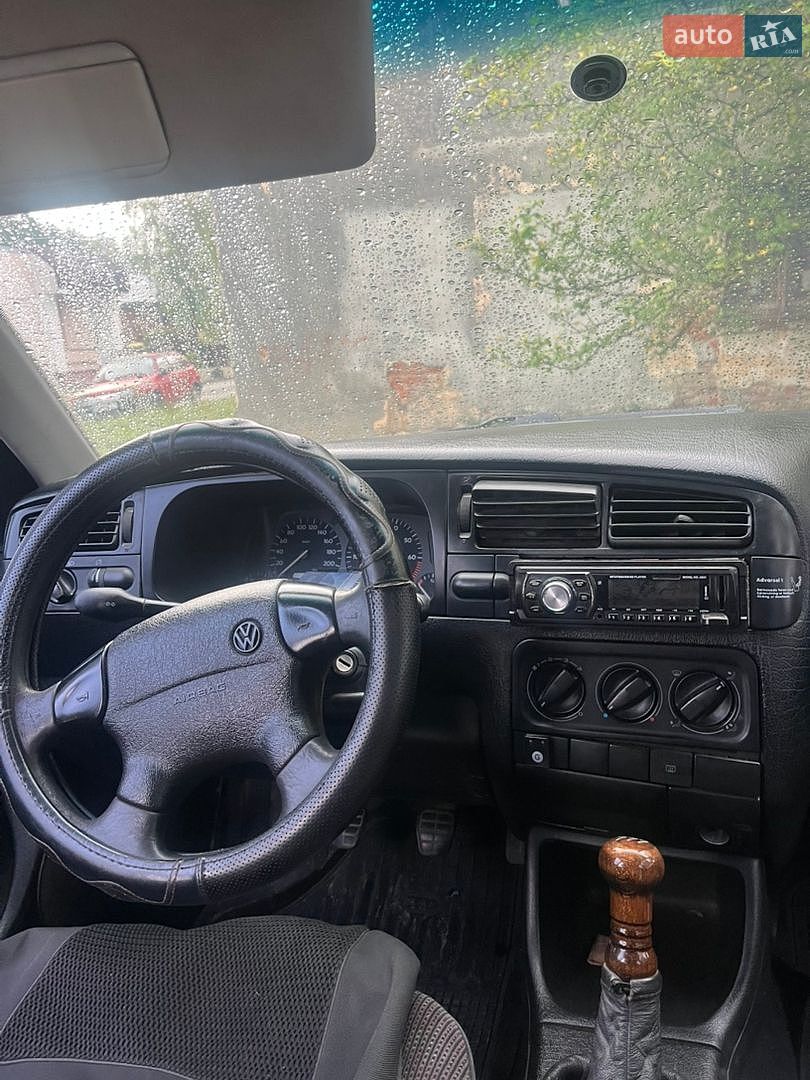 Volkswagen Vento 1997 VIN WVWZZZ1HZVW084692 фото оголошення 14 з 16
