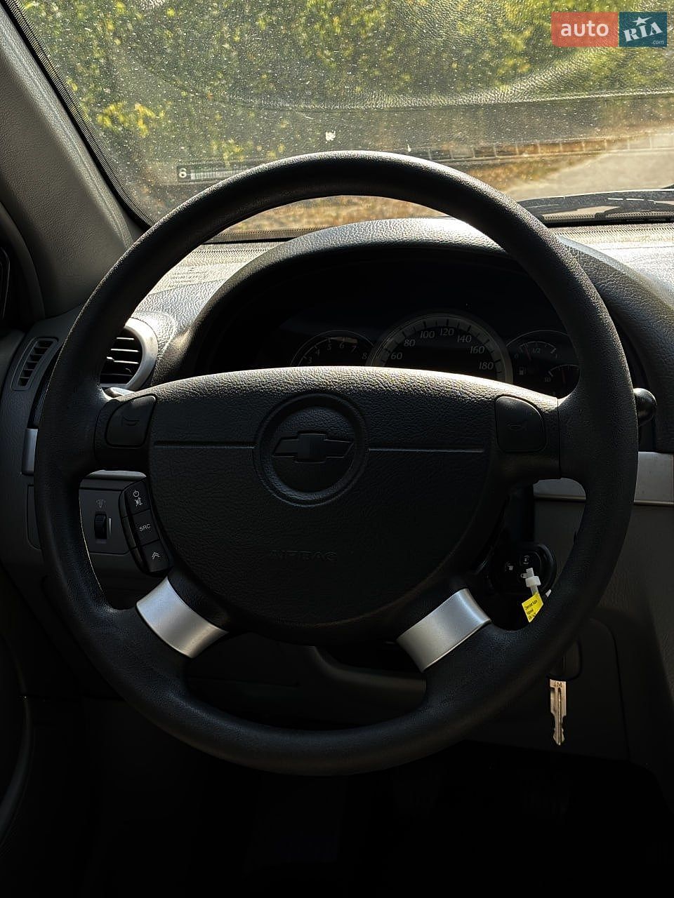 Chevrolet Nubira 2005 VIN KL1NF356J6K291429 фото оголошення 25 з 31