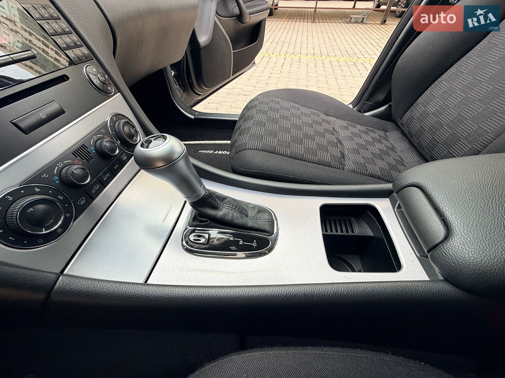 Mercedes-Benz C-Class 2007 VIN WDB2030421A949254 фото оголошення 35 з 171