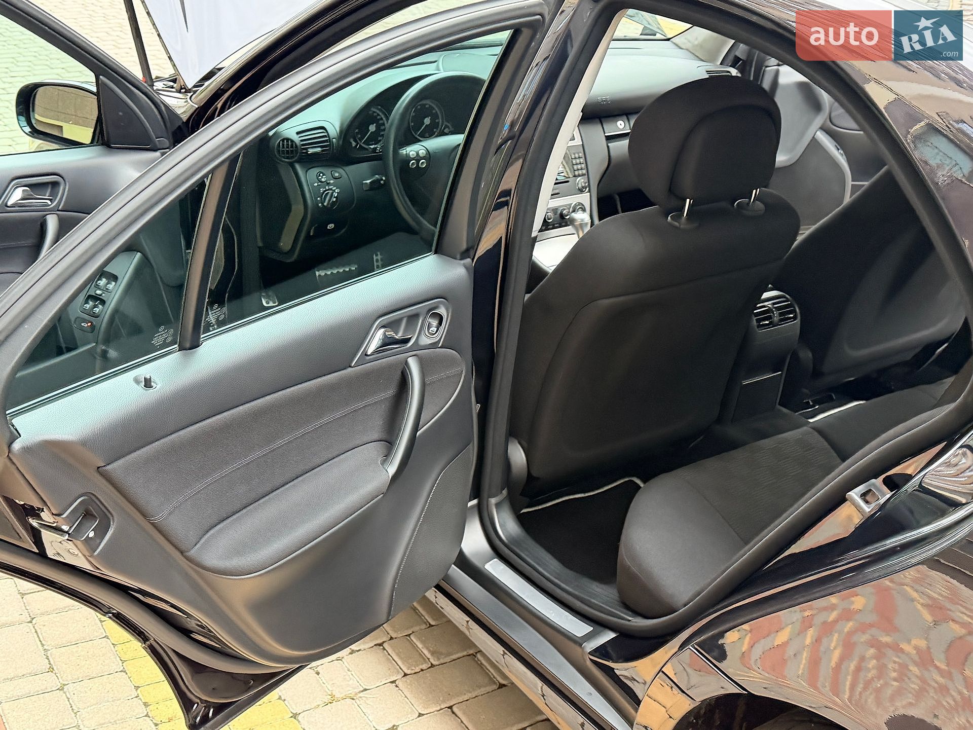 Mercedes-Benz C-Class 2007 VIN WDB2030421A949254 фото оголошення 160 з 171