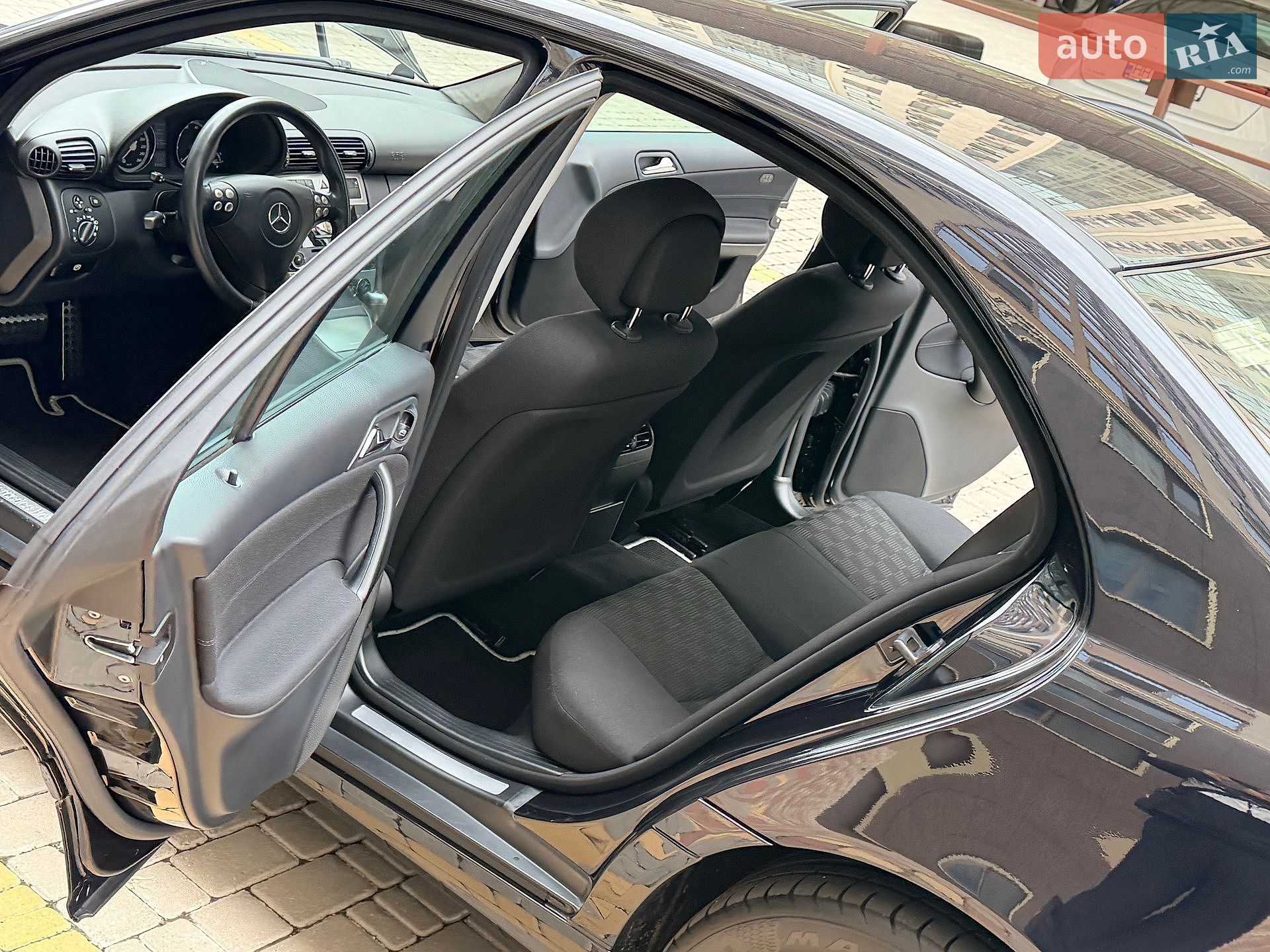 Mercedes-Benz C-Class 2007 VIN WDB2030421A949254 фото оголошення 161 з 171
