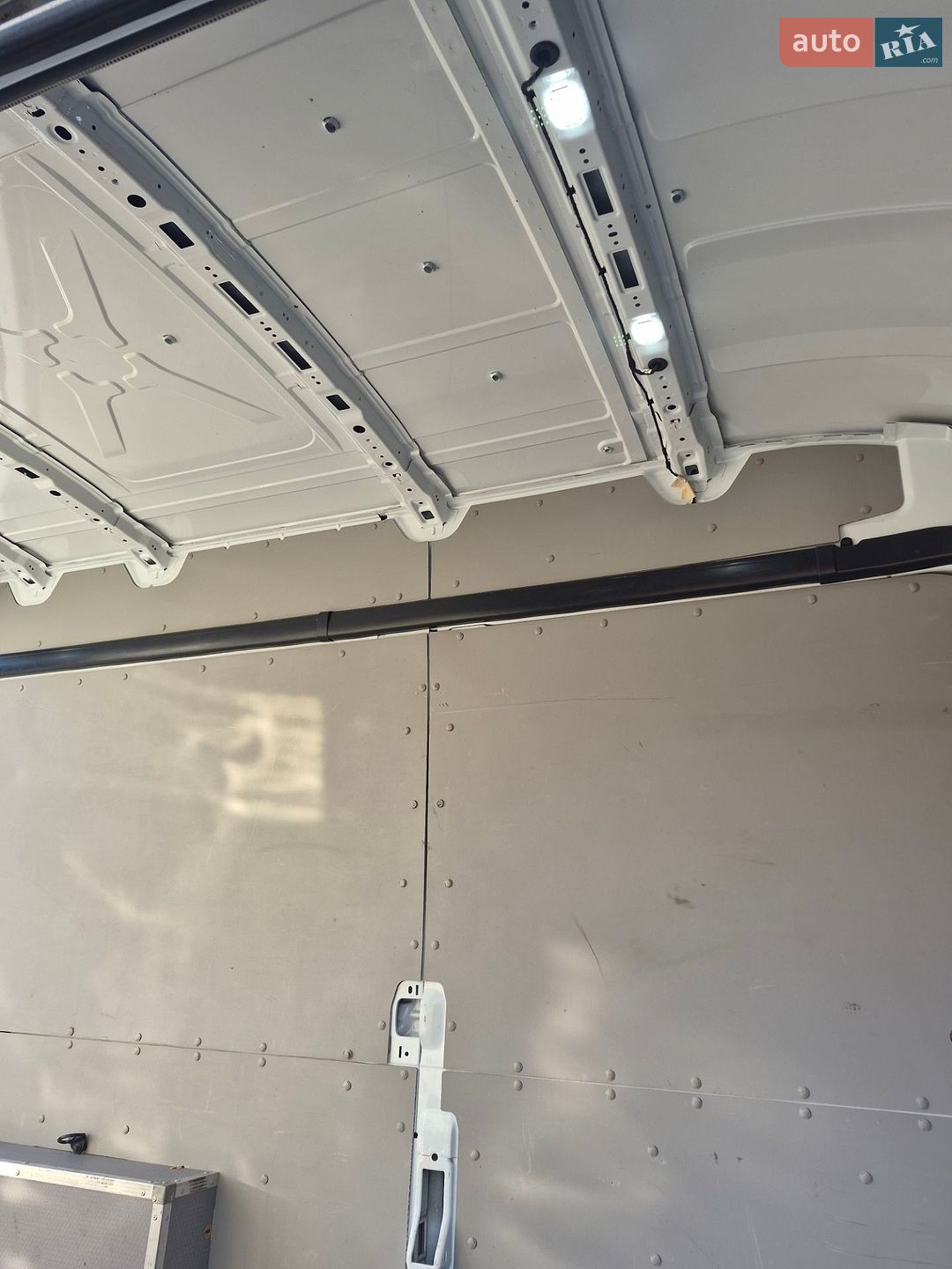 Ford Transit 2019 VIN WF0EXXTTREKJ79048 фото оголошення 14 з 20