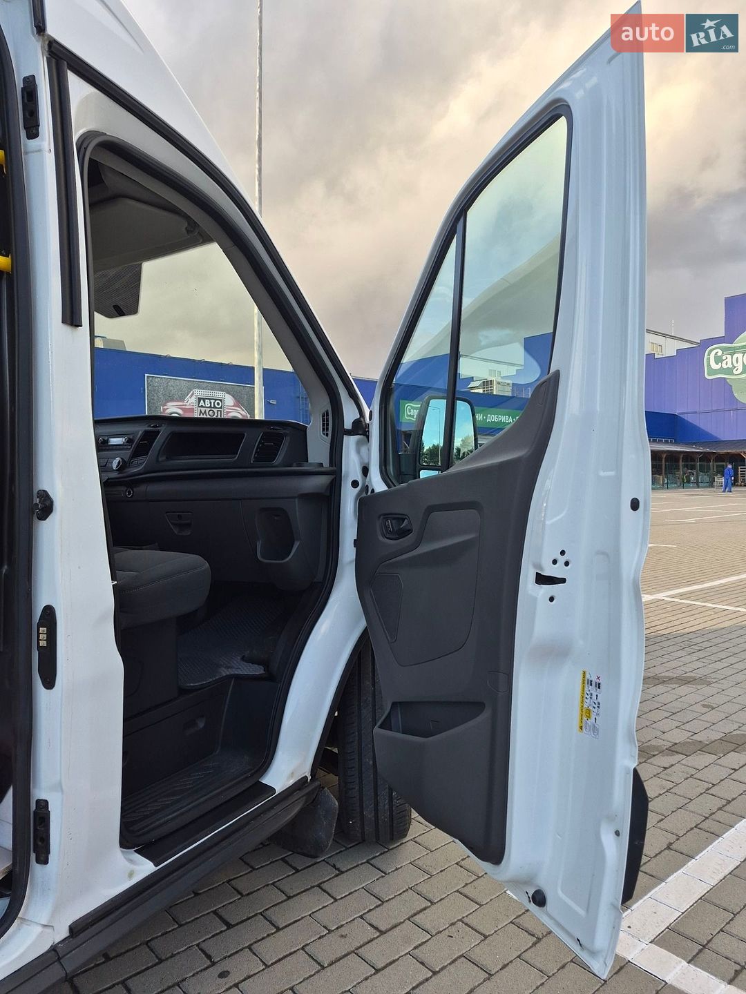Ford Transit 2019 VIN WF0EXXTTREKJ79048 фото оголошення 13 з 20