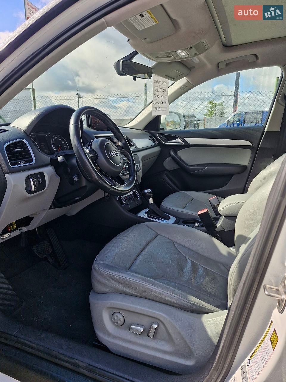 Audi Q3 2017 VIN WA1BCCFS3HR016625 фото оголошення 13 з 17