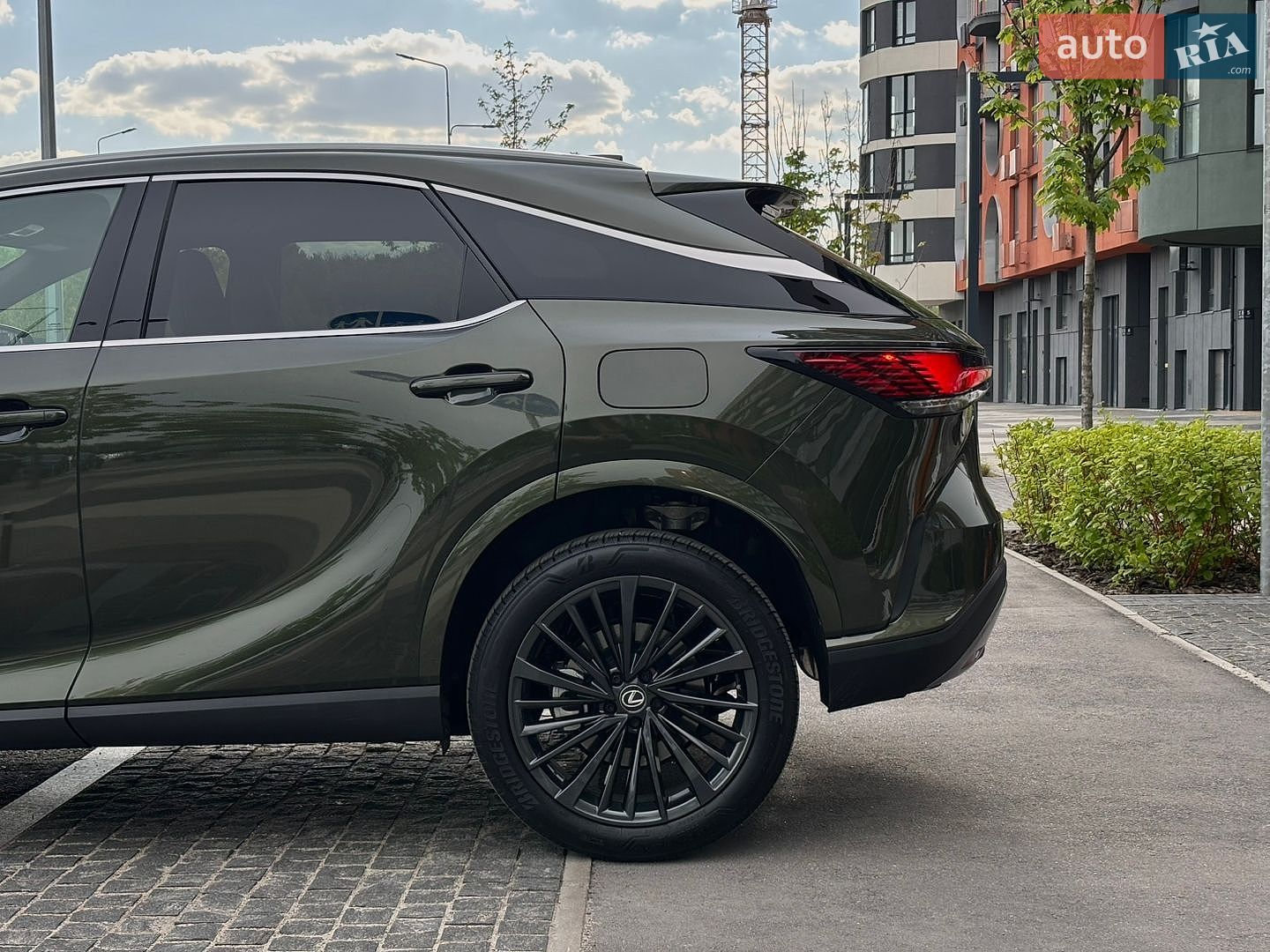 Lexus RX 2024 VIN 2T2BAMBA4RC043225 фото оголошення 8 з 69