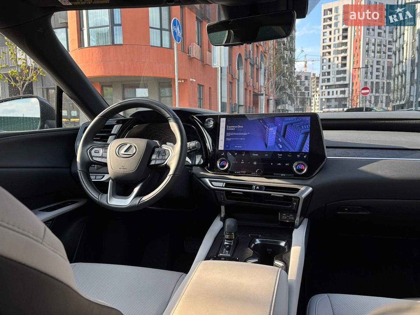 Lexus RX 2024 VIN 2T2BAMBA4RC043225 фото оголошення 34 з 69