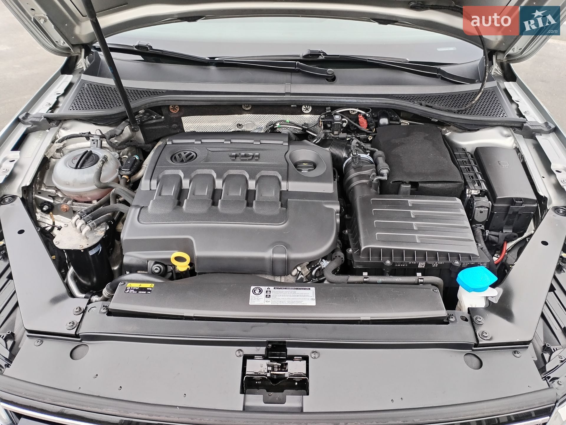 Volkswagen Passat 2017 VIN WVWZZZ3CZHE146051 фото оголошення 45 з 94