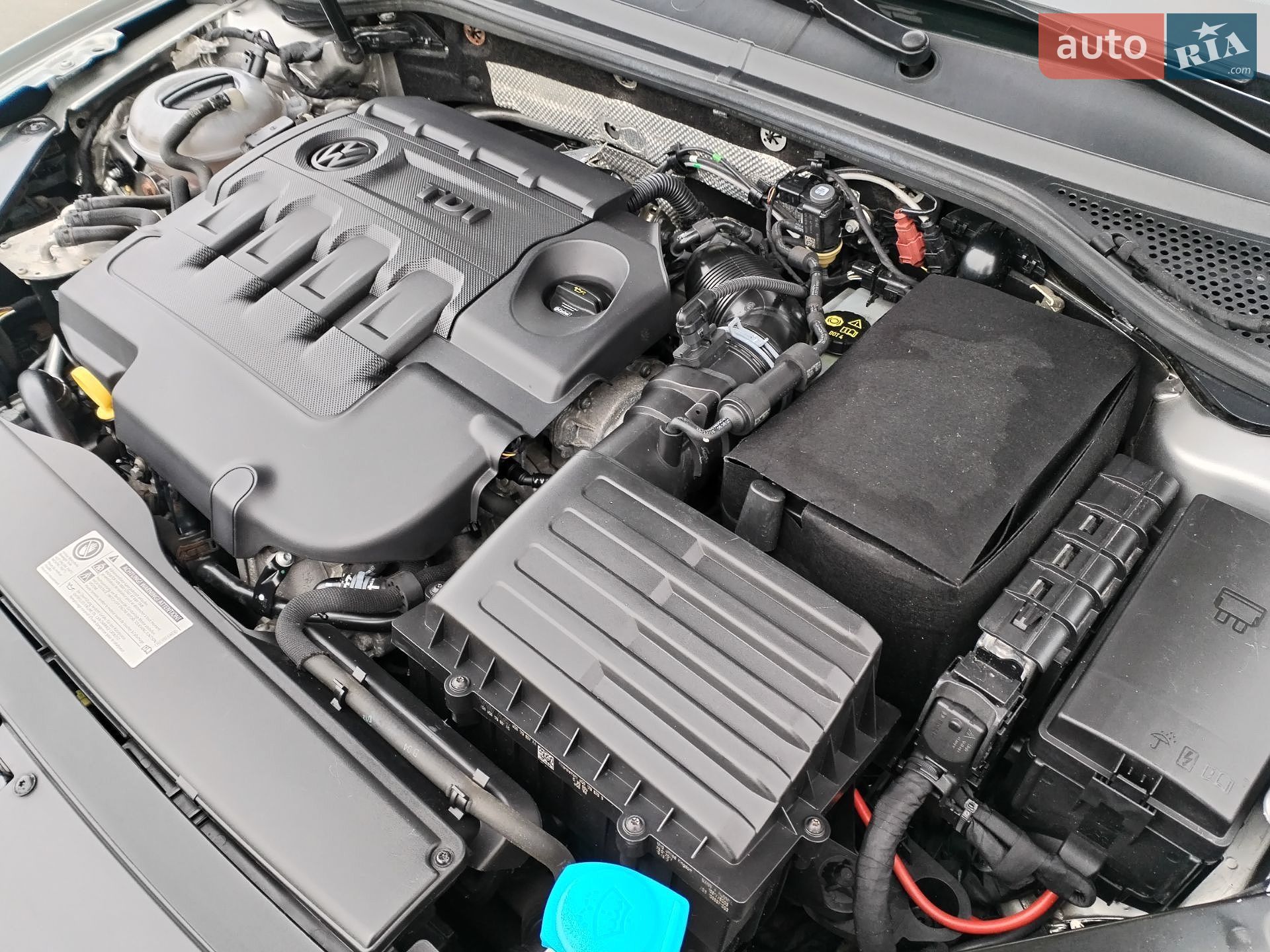 Volkswagen Passat 2017 VIN WVWZZZ3CZHE146051 фото оголошення 49 з 94