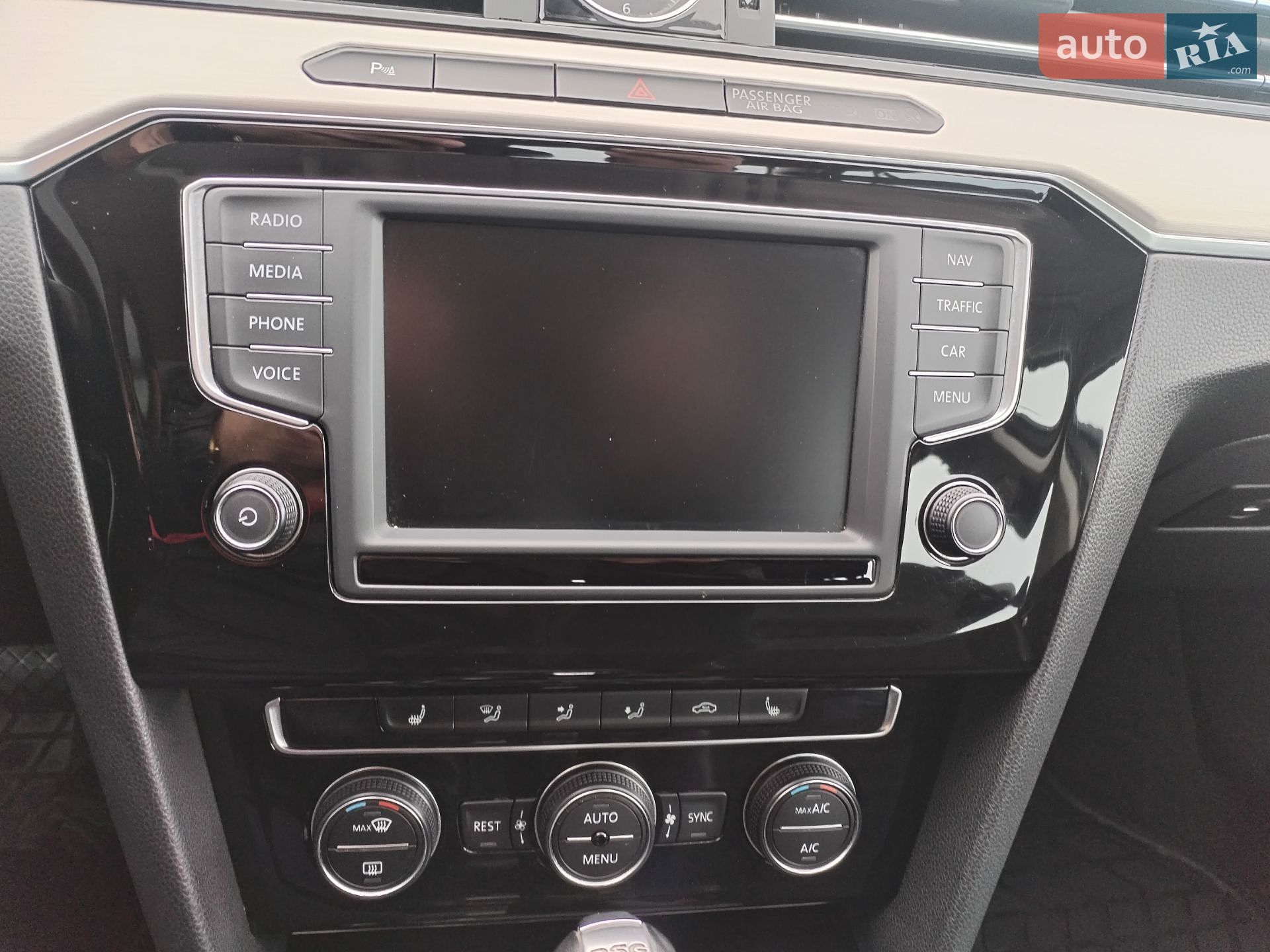 Volkswagen Passat 2017 VIN WVWZZZ3CZHE146051 фото оголошення 58 з 94