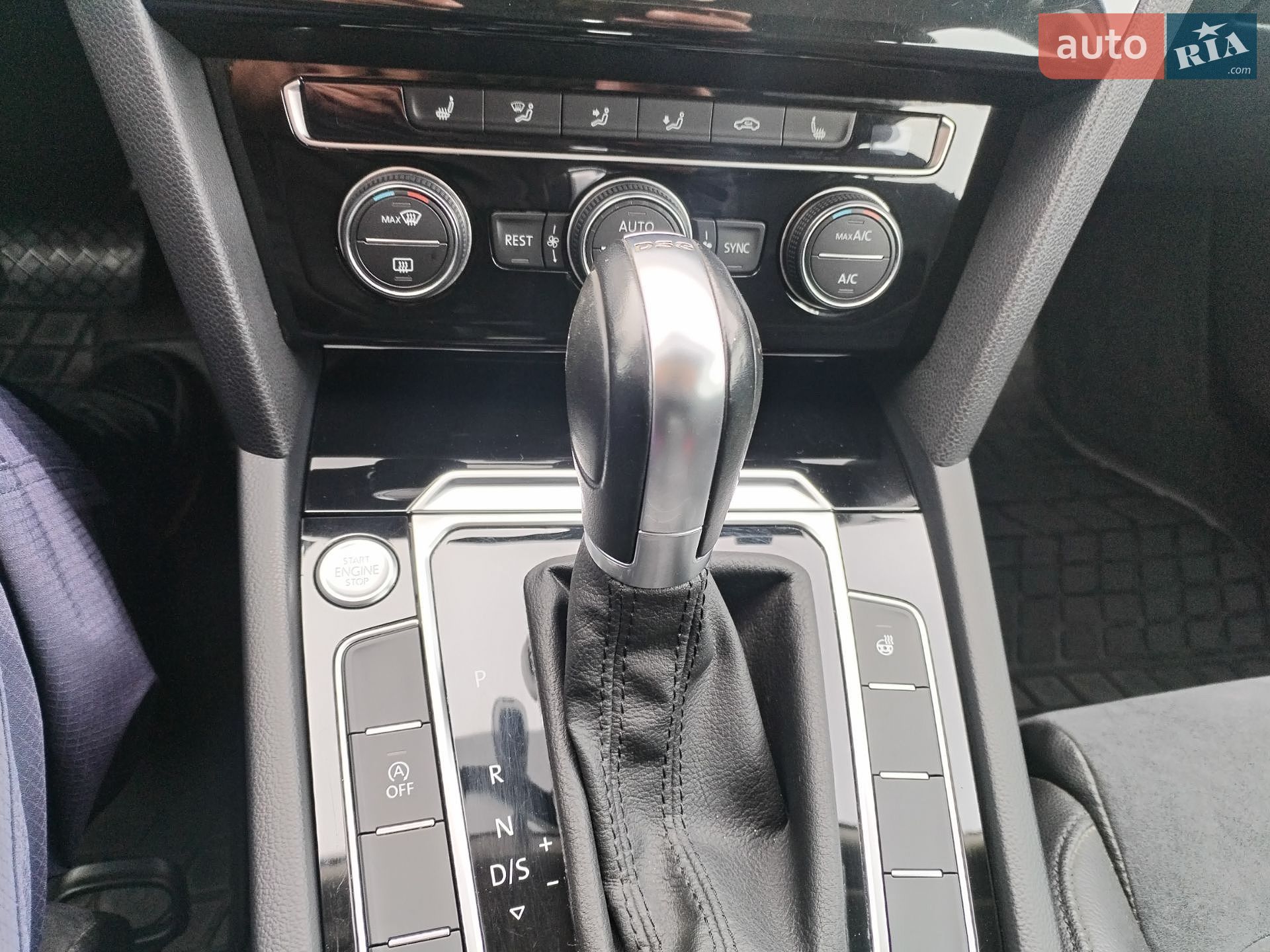 Volkswagen Passat 2017 VIN WVWZZZ3CZHE146051 фото оголошення 60 з 94