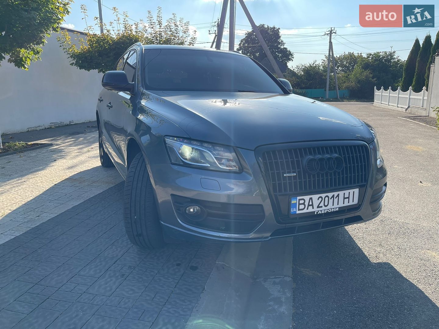 Audi Q5 2011 VIN WAUZZZ8R9CA011191 фото оголошення 3 з 45