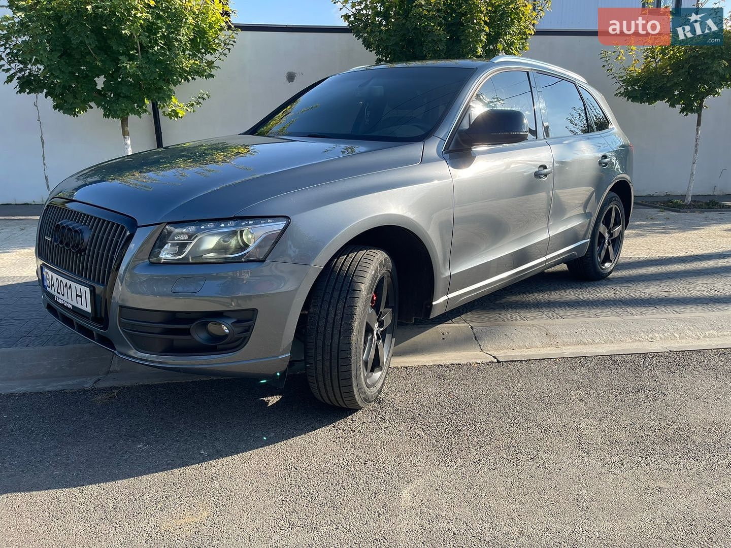 Audi Q5 2011 VIN WAUZZZ8R9CA011191 фото оголошення 12 з 45