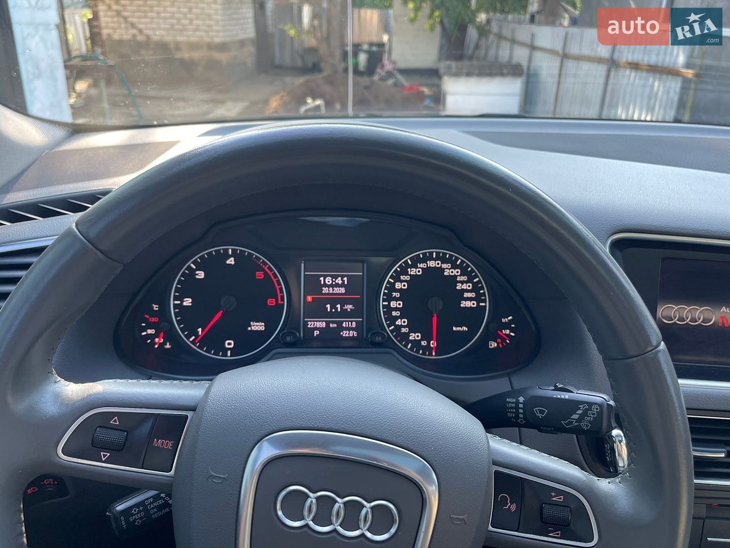 Audi Q5 2011 VIN WAUZZZ8R9CA011191 фото оголошення 37 з 45