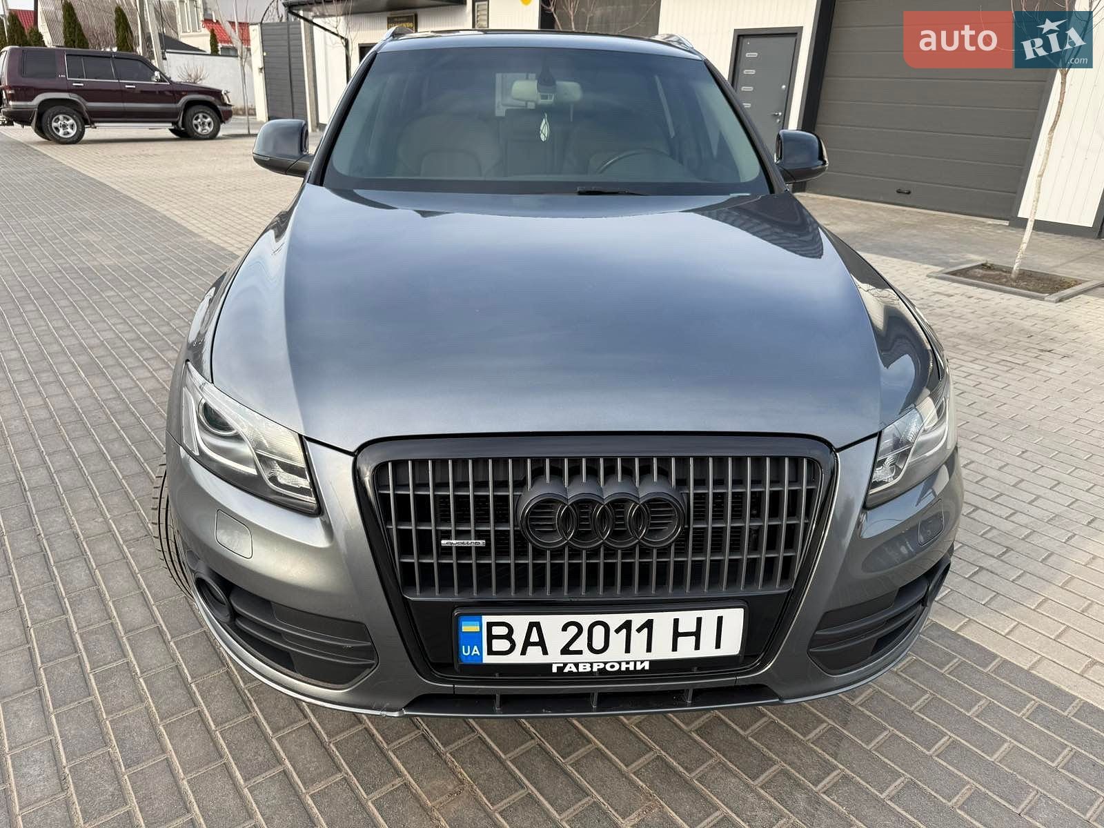 Audi Q5 2011 VIN WAUZZZ8R9CA011191 фото оголошення 18 з 45