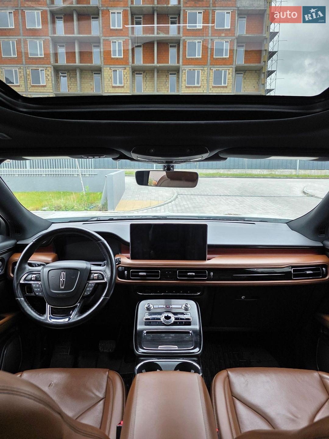 Lincoln Nautilus 2021 VIN 2LMPJ8K95NBL01004 фото оголошення 20 з 26