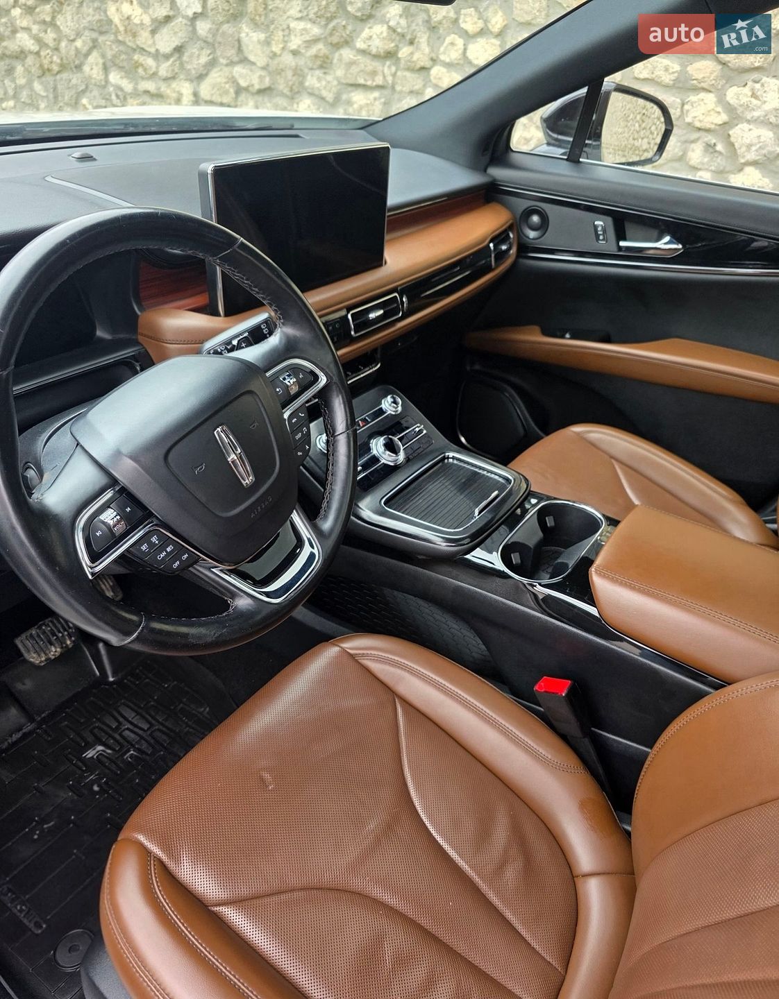Lincoln Nautilus 2021 VIN 2LMPJ8K95NBL01004 фото оголошення 12 з 26