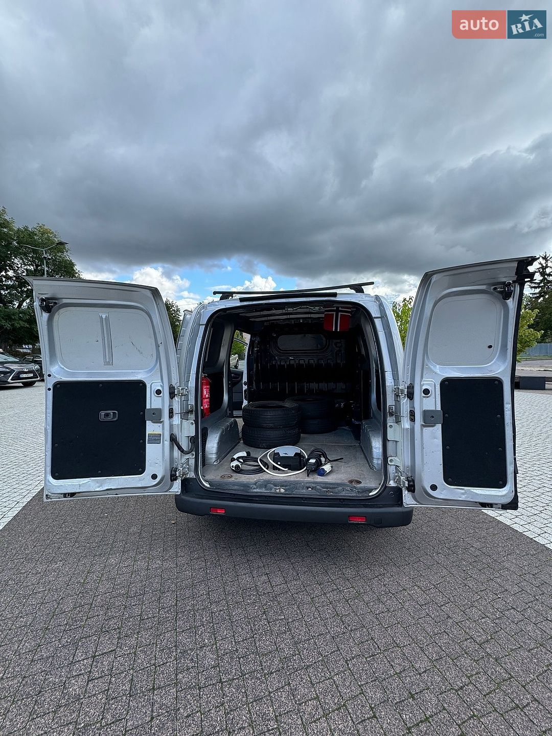 Nissan e-NV200 2018 VIN VSKYAAME0U0605745 фото оголошення 39 з 50