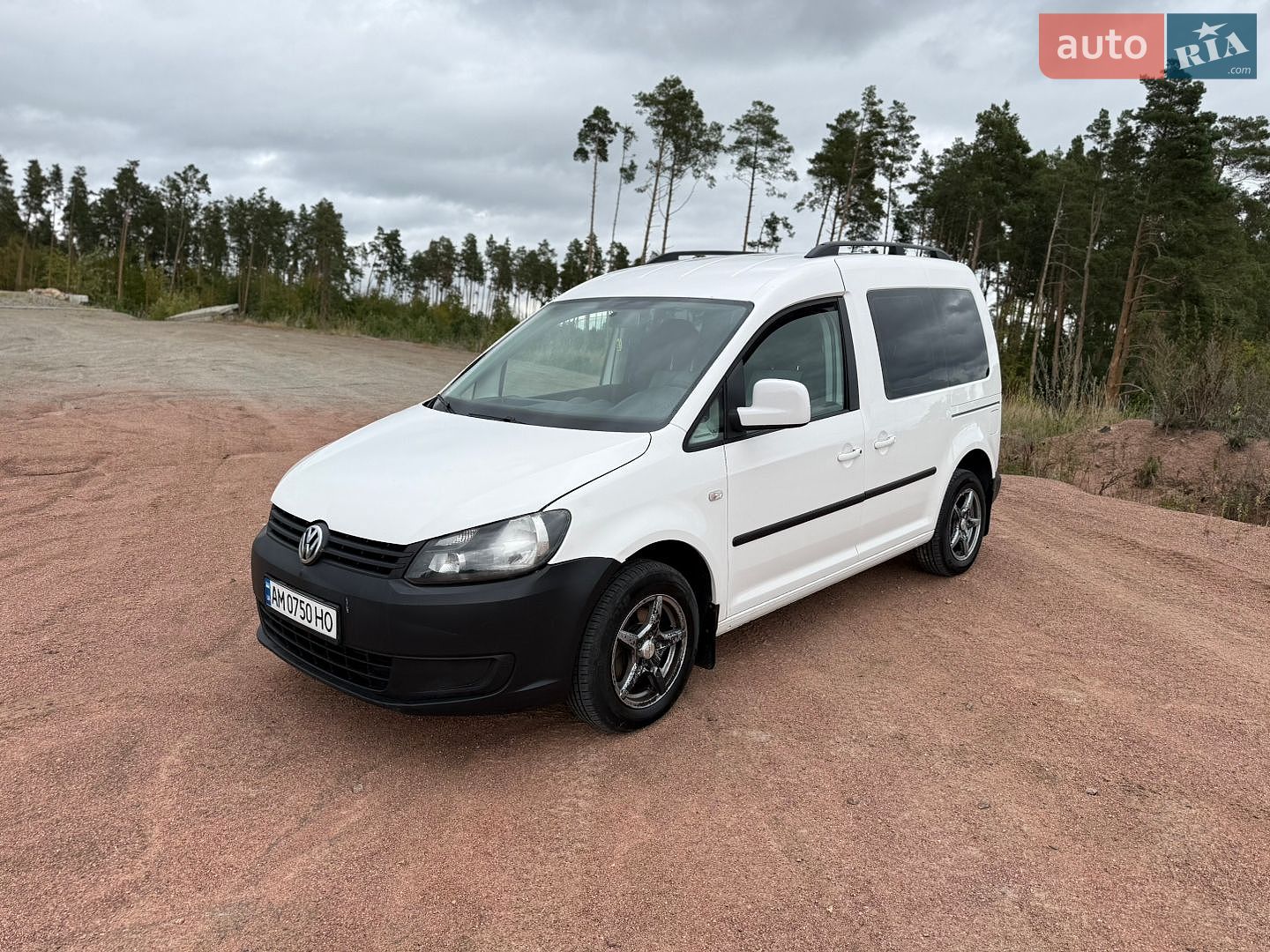 Volkswagen Caddy 2014 VIN WV2ZZZ2KZEX104403 фото оголошення 2 з 29