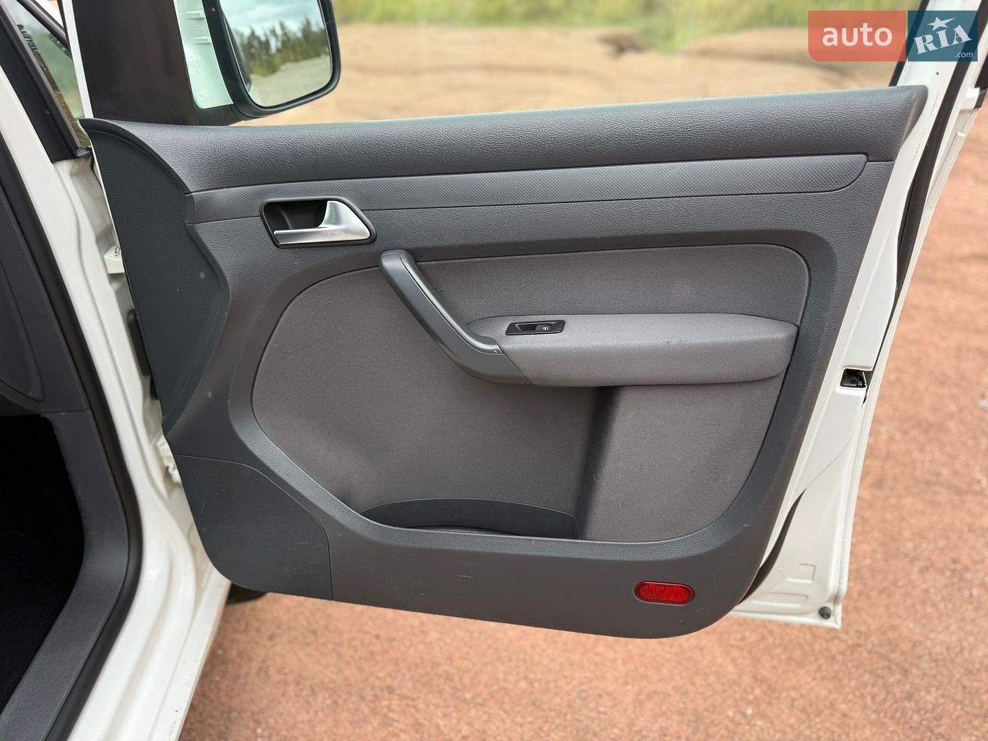 Volkswagen Caddy 2014 VIN WV2ZZZ2KZEX104403 фото оголошення 16 з 29