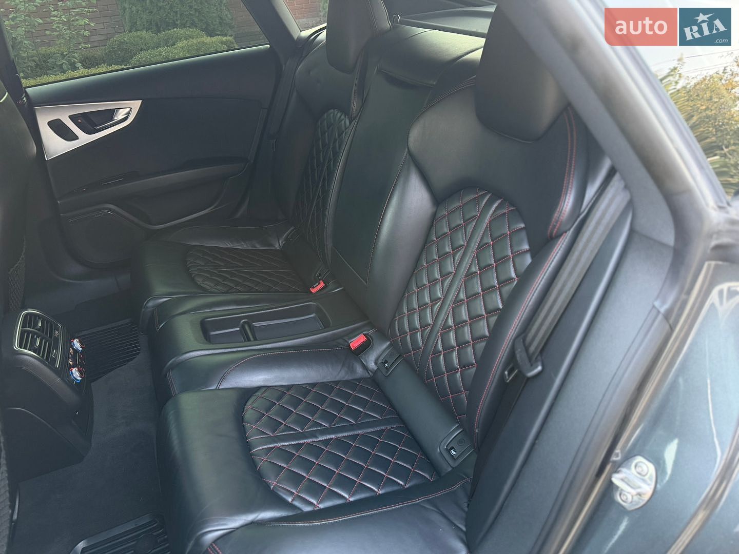 Audi A7 Sportback 2017 VIN WAUW3AFC6JN071701 фото оголошення 11 з 37
