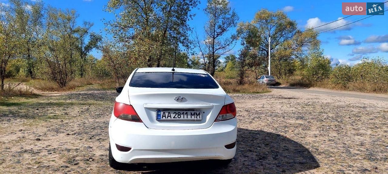 Hyundai Accent 2013 VIN Z94CT41CADR216152 фото оголошення 13 з 21
