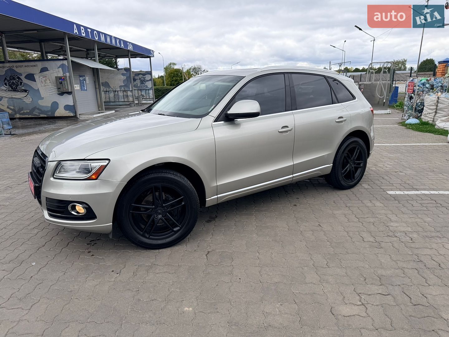 Audi Q5 2014 VIN WA1LFAFP1EA130922 фото оголошення 12 з 71