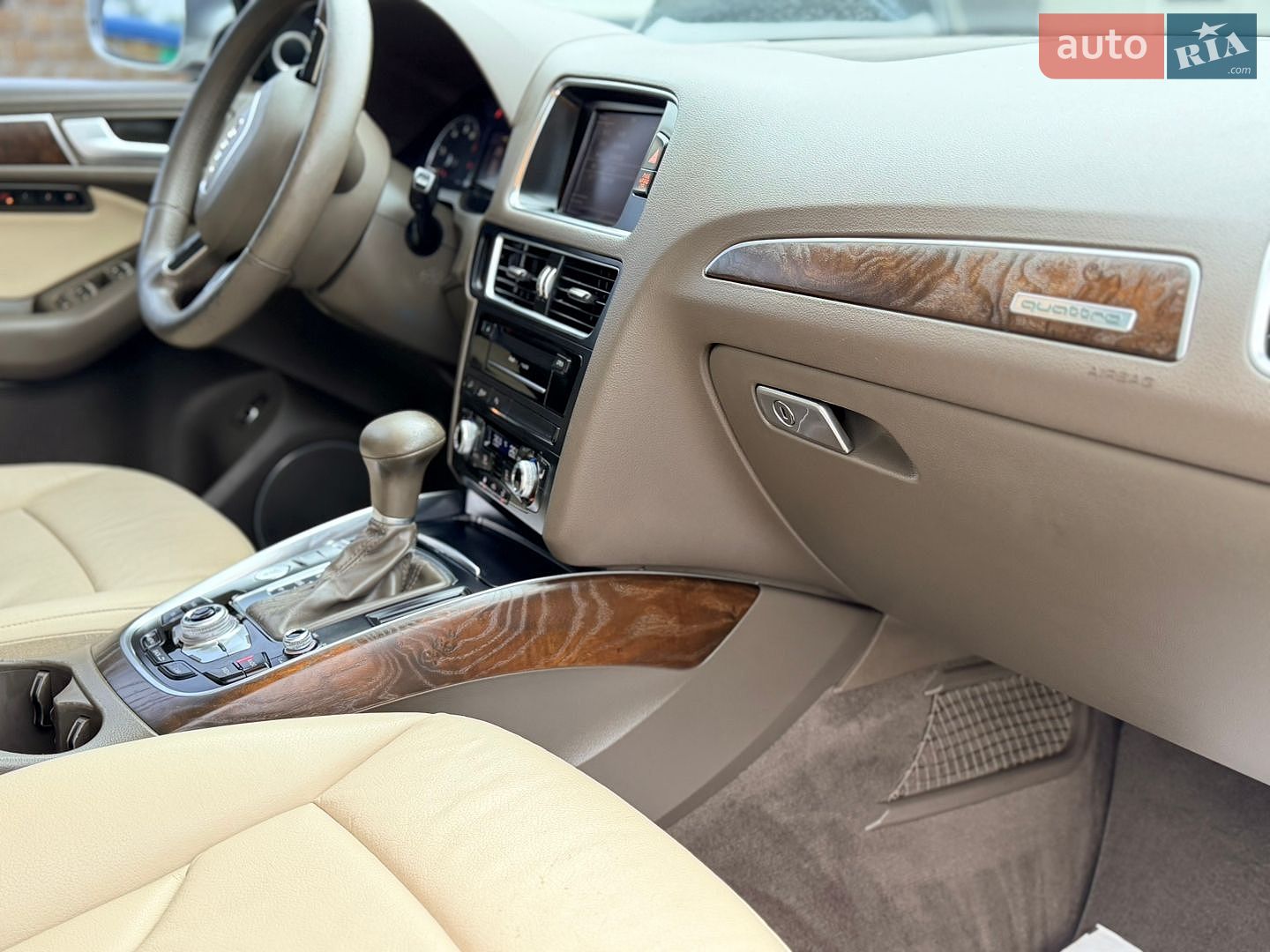 Audi Q5 2014 VIN WA1LFAFP1EA130922 фото оголошення 22 з 71