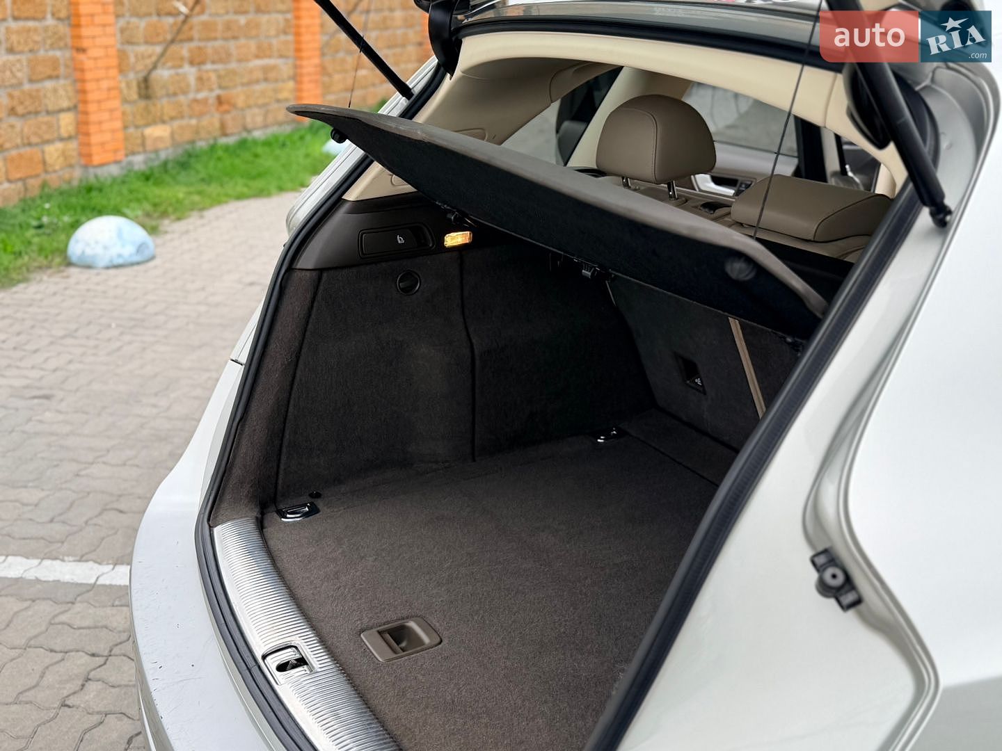 Audi Q5 2014 VIN WA1LFAFP1EA130922 фото оголошення 29 з 71