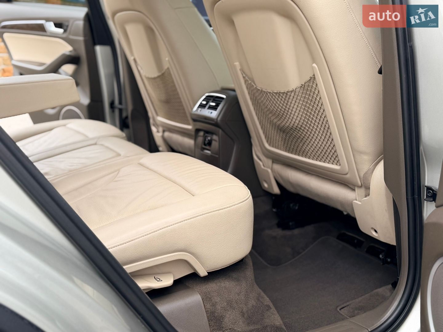 Audi Q5 2014 VIN WA1LFAFP1EA130922 фото оголошення 31 з 71