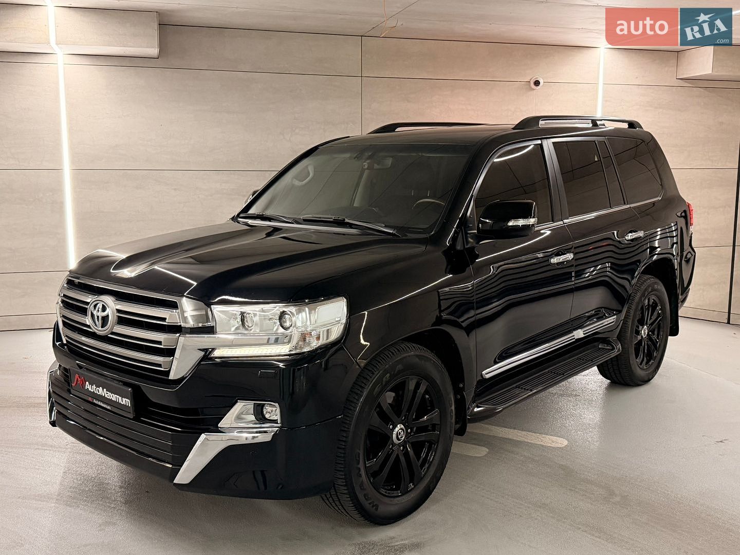 Toyota Land Cruiser 2020 VIN JTMCX05J604204112 фото оголошення 2 з 30