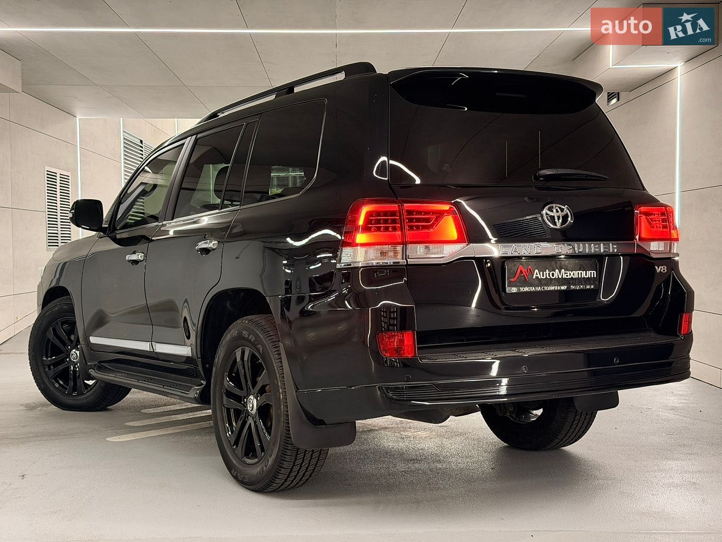 Toyota Land Cruiser 2020 VIN JTMCX05J604204112 фото оголошення 4 з 30