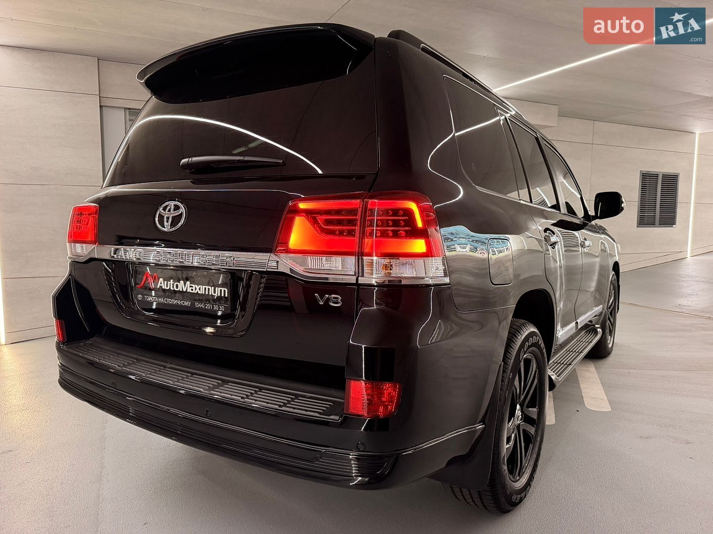 Toyota Land Cruiser 2020 VIN JTMCX05J604204112 фото оголошення 5 з 30