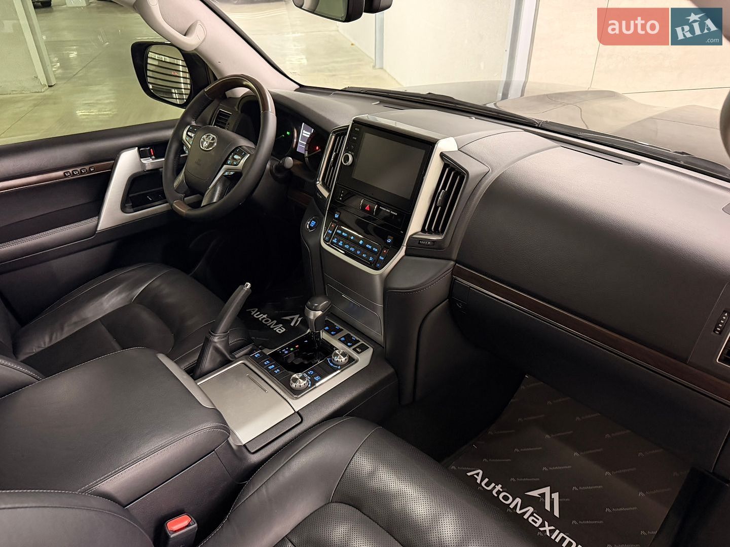 Toyota Land Cruiser 2020 VIN JTMCX05J604204112 фото оголошення 29 з 30
