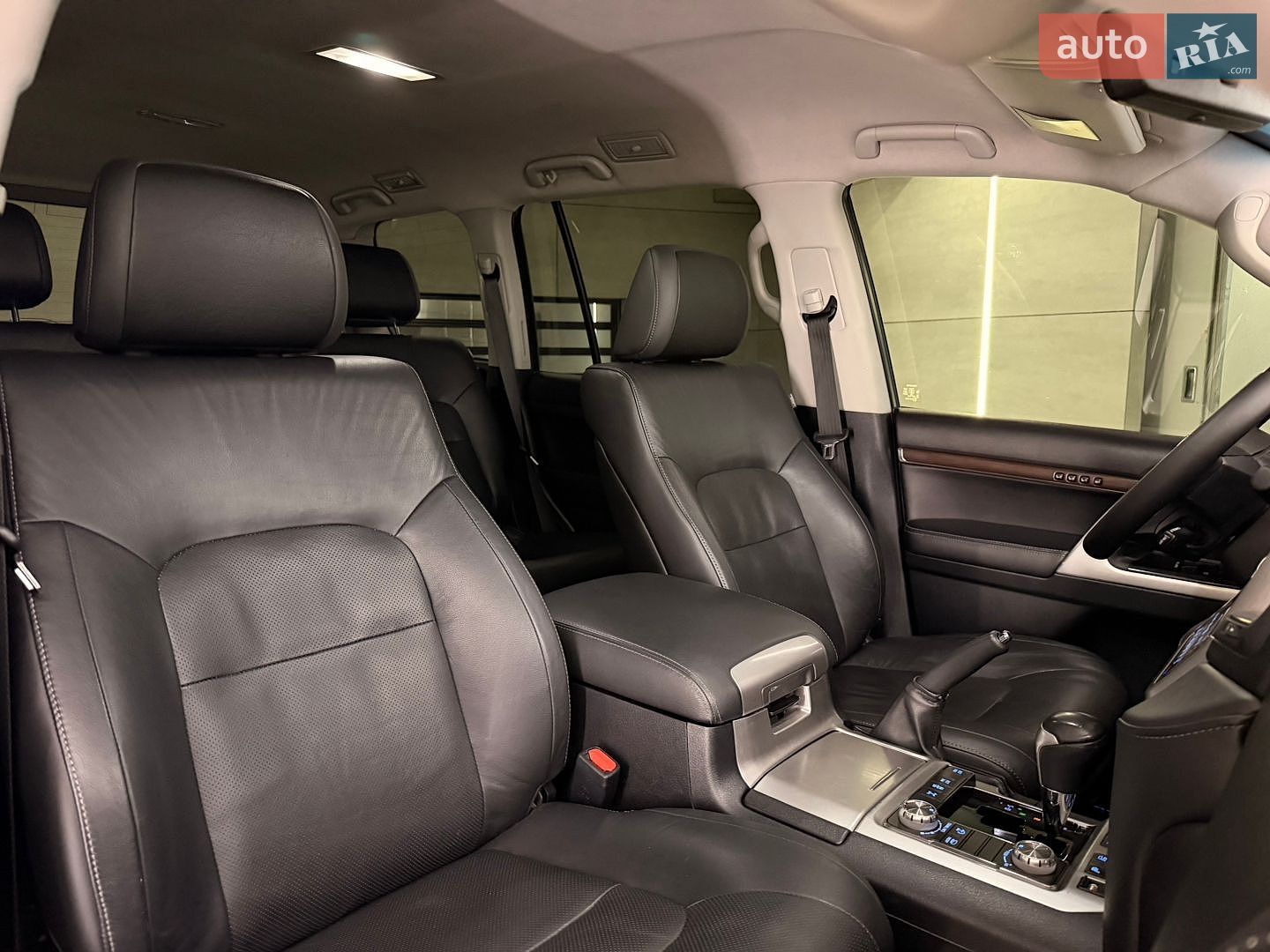 Toyota Land Cruiser 2020 VIN JTMCX05J604204112 фото оголошення 30 з 30