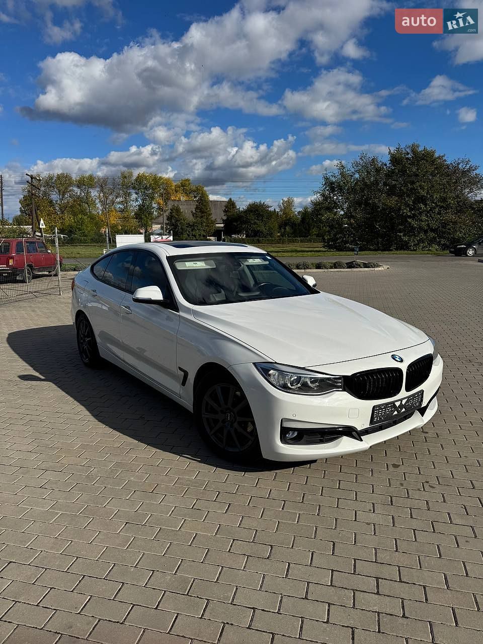 BMW 3 Series GT 2014 VIN WBA3X5C57ED556011 фото оголошення 3 з 17