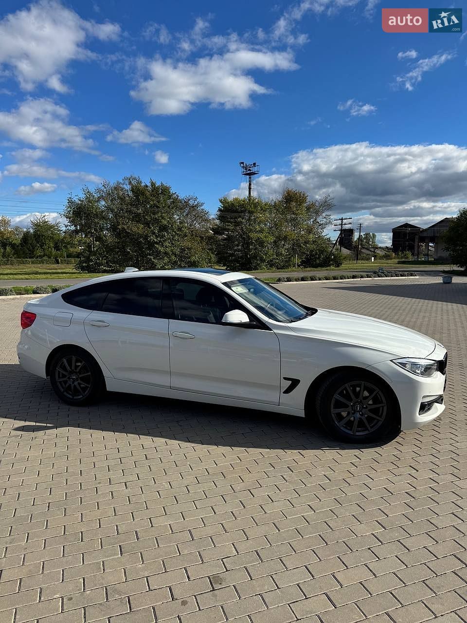 BMW 3 Series GT 2014 VIN WBA3X5C57ED556011 фото оголошення 5 з 17