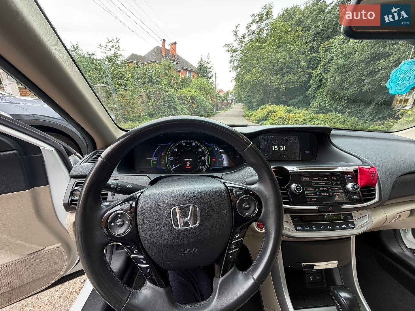 Honda Accord 2015 VIN 1HGCR6F52FA007271 фото оголошення 18 з 21