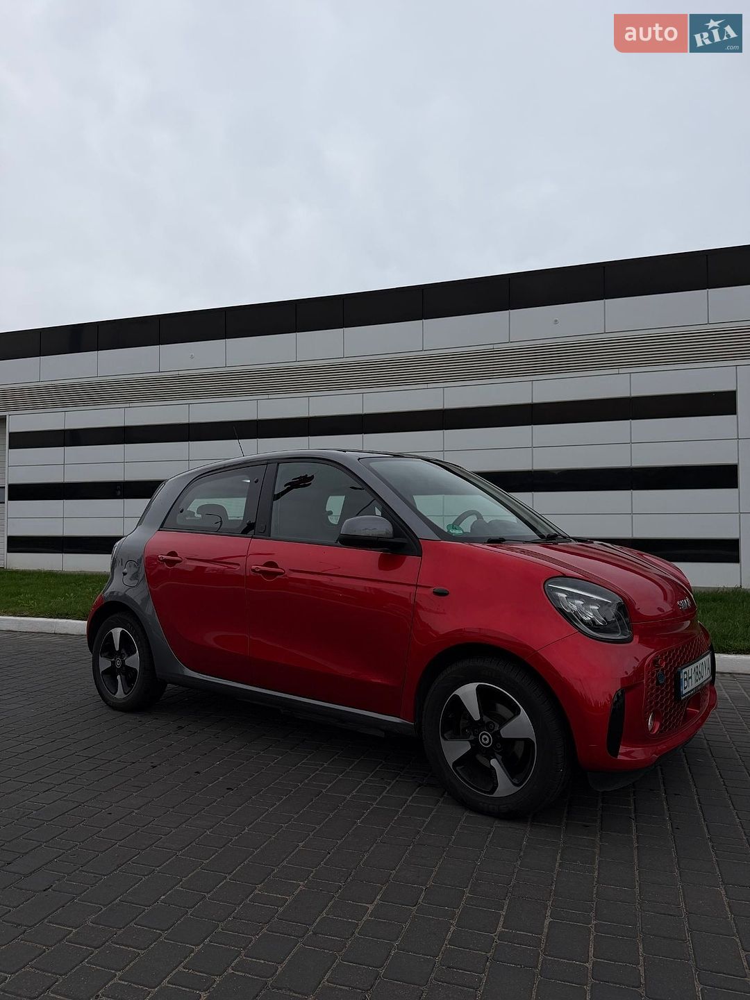 Smart EQ Forfour 2020 VIN W1A4530911Y244516 фото оголошення 6 з 35